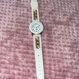 NWT White and gold chain watch